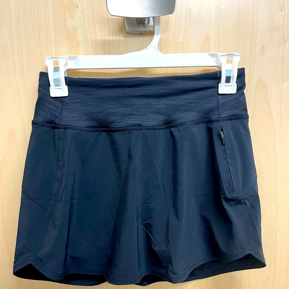 Outdoor Voices XS skort